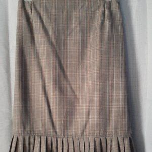 Pre-Owned Ruffled Dress Skirt